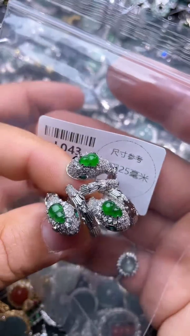 【闪购商品】翡翠颈饰未镶嵌L043戒指 多样性发其一