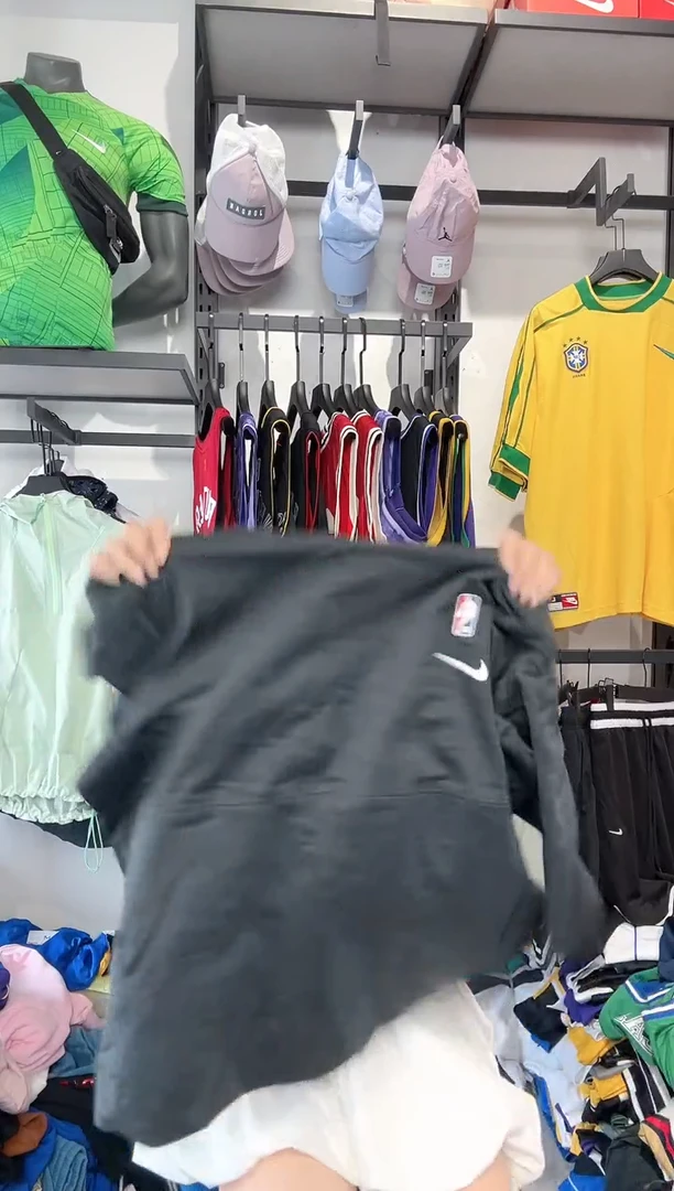 1252编码 耐克卫衣服饰过款为准 尺码2XL