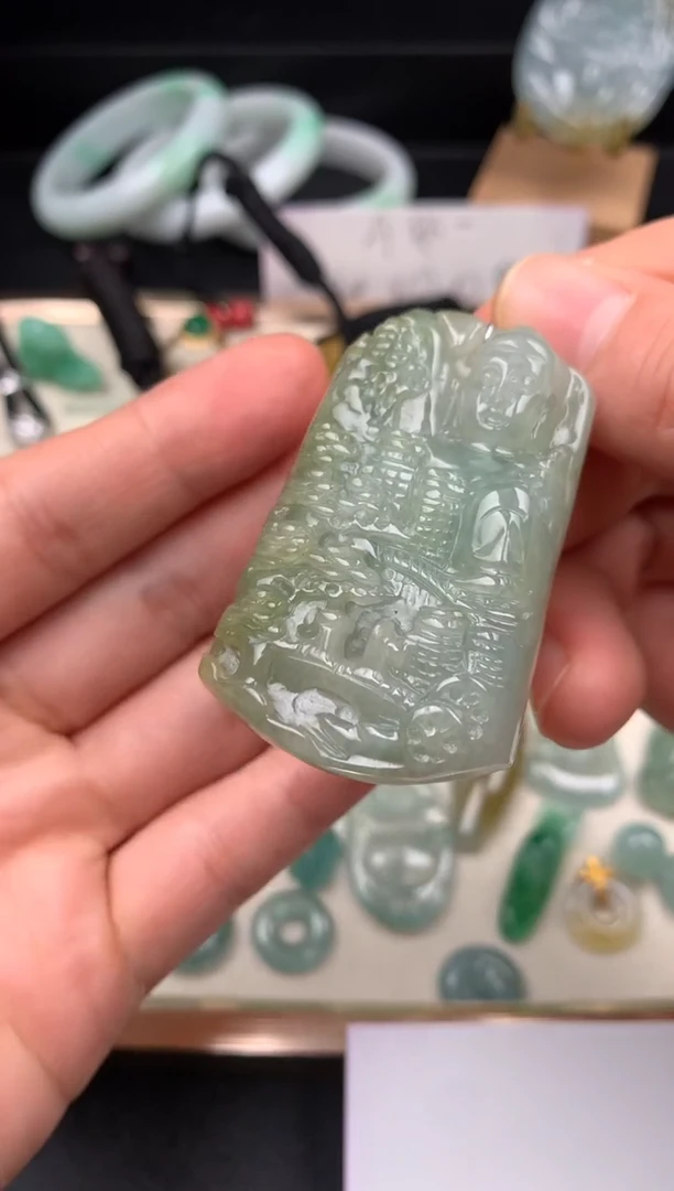 吊坠(不含链)未镶嵌翡翠吊坠