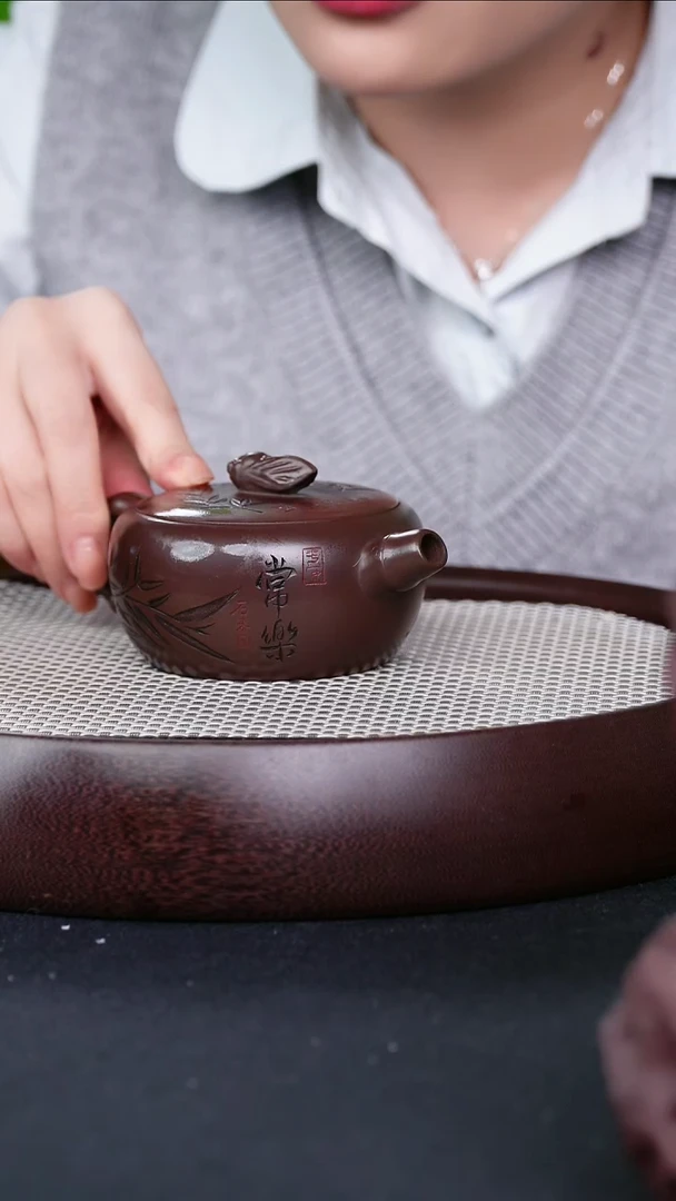 茶壶紫砂宜兴紫砂壶知足常乐h06083