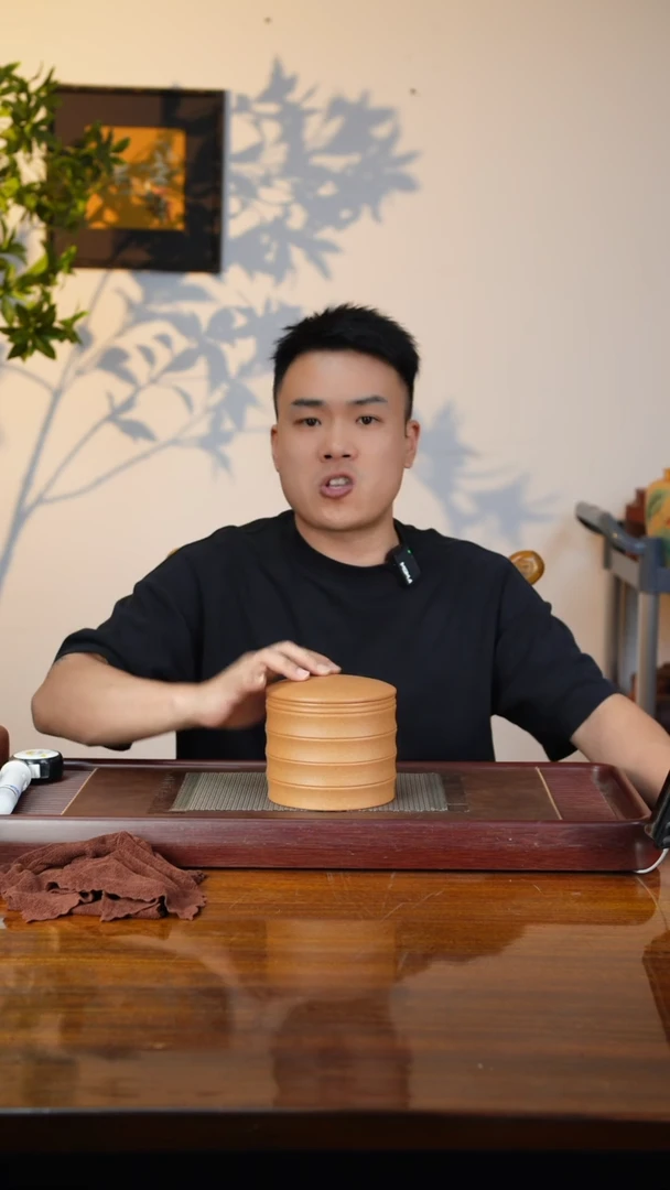 宜兴精品紫砂茶叶罐