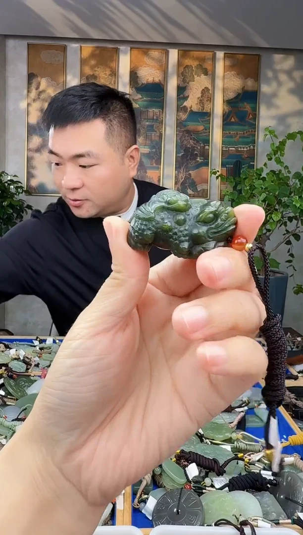 未镶嵌和田玉挂件拍一发一