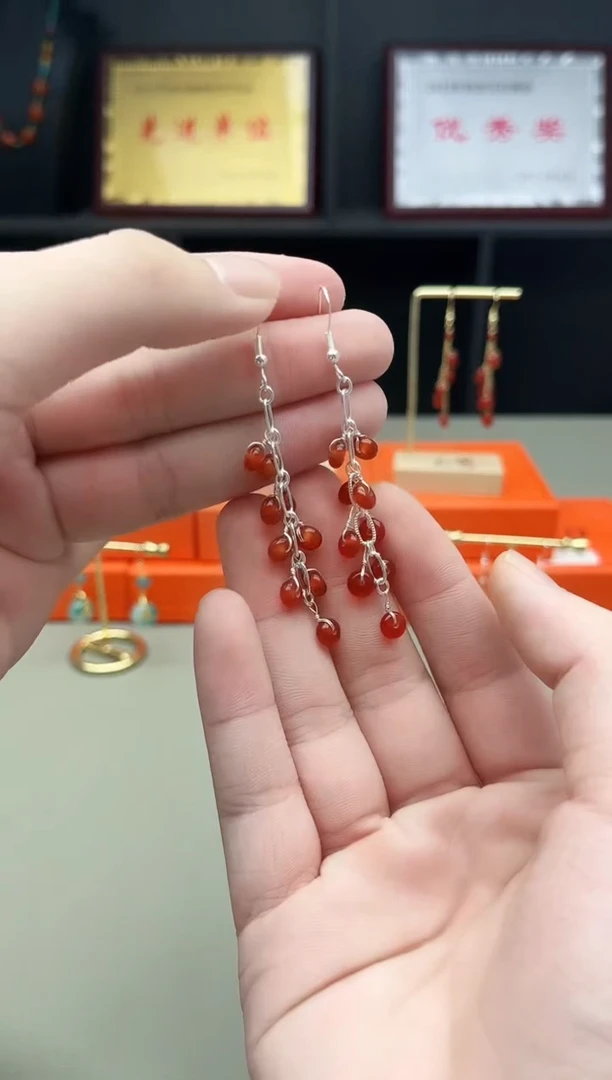 未镶嵌耳钉玛瑙/玉髓323