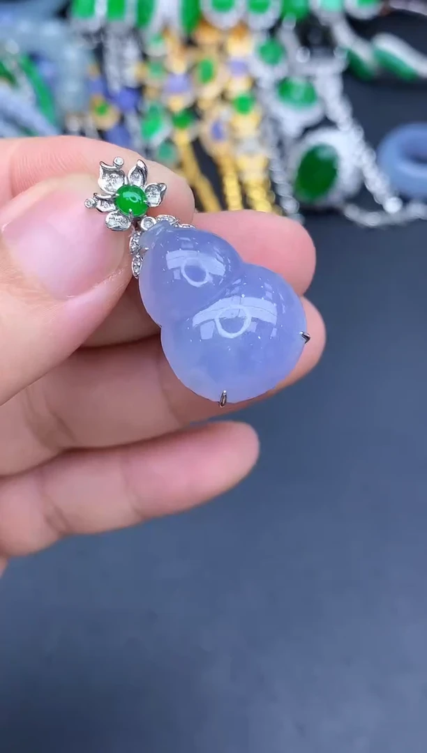 颈饰18K金镶嵌翡翠615-春日珠宝