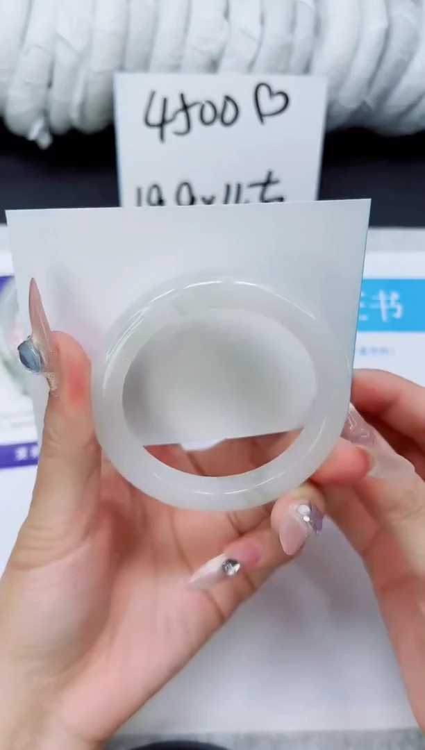 未镶嵌手镯石英质玉A122-52`53`