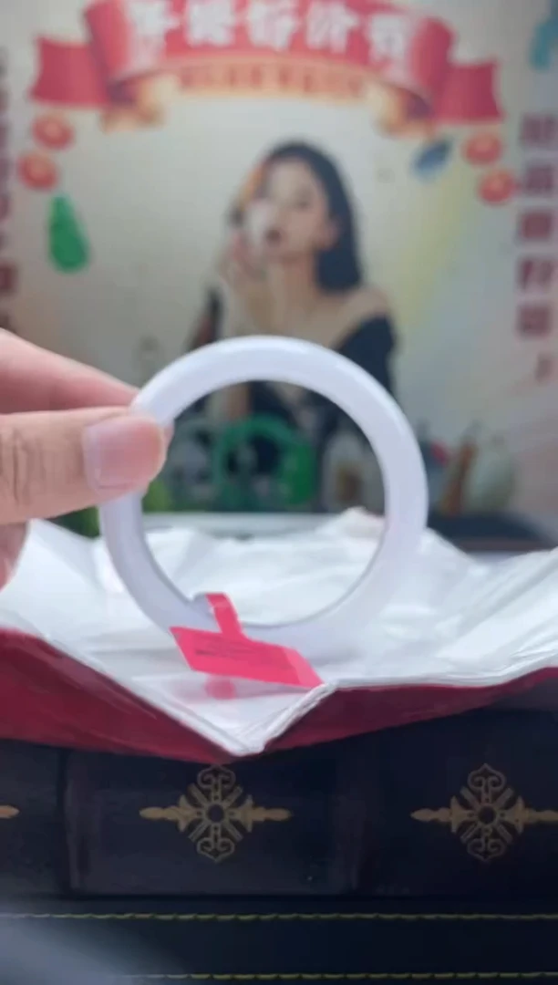 【闪购商品】翡翠手镯未镶嵌手镯14