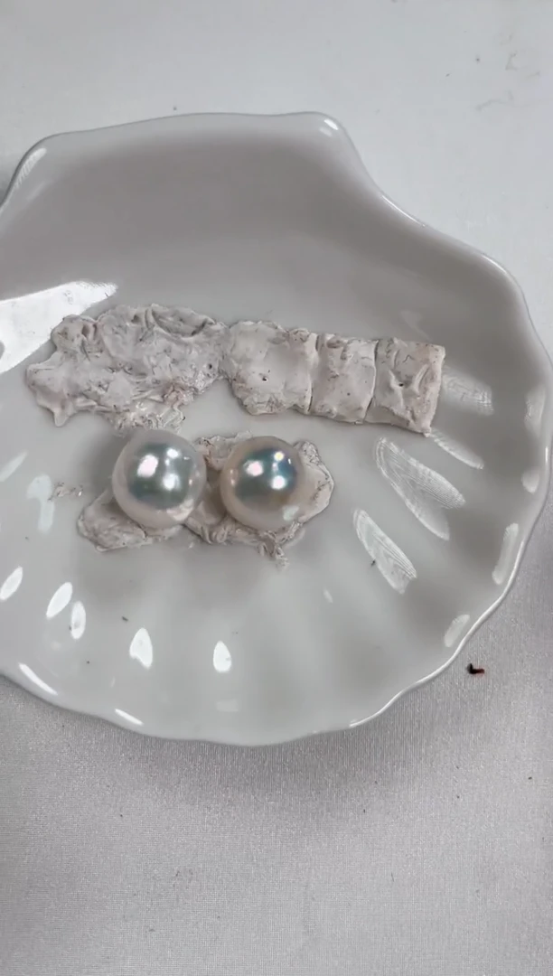 【闪购商品】淡水珍珠耳钉银S925镶嵌圆邹巴