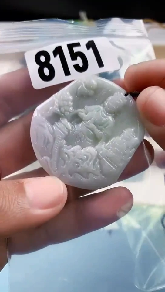 【闪购商品】翡翠挂件未镶嵌天然翡翠吊坠挂件