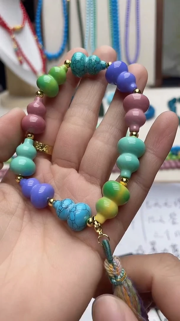 珍藏特色绿色高瓷