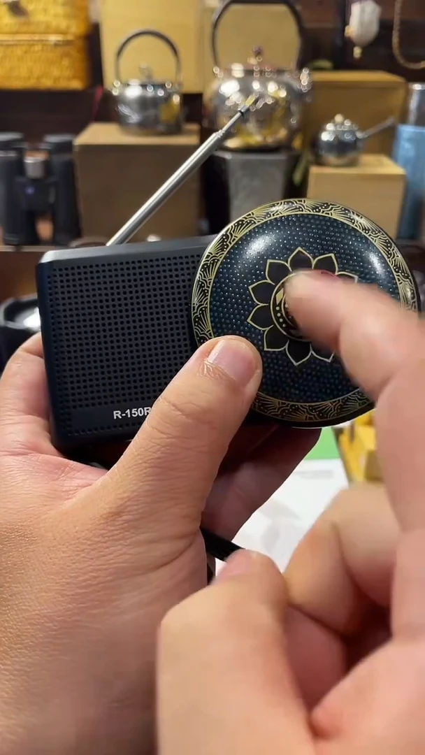 瓷片闪购商品 如图所示