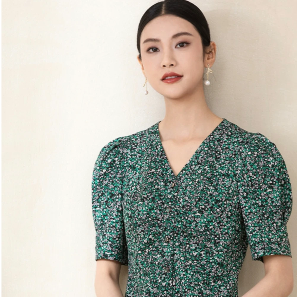 诗梦货色V领印花连衣裙