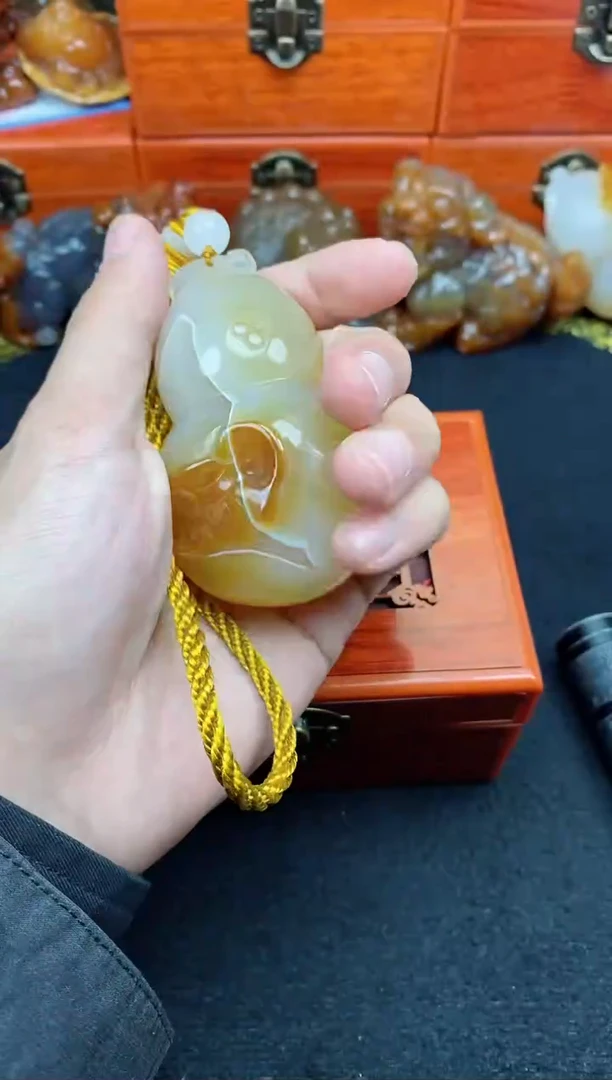 未镶嵌玛瑙/玉髓珠宝奇石不**豪0