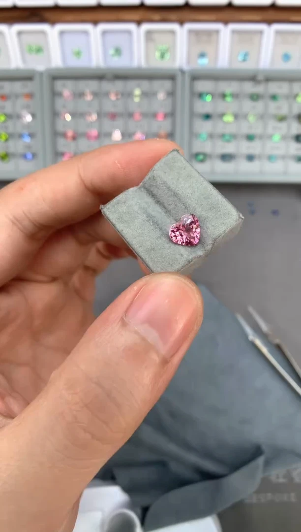 【闪购商品】定制碧玺裸石未镶嵌1.56ct