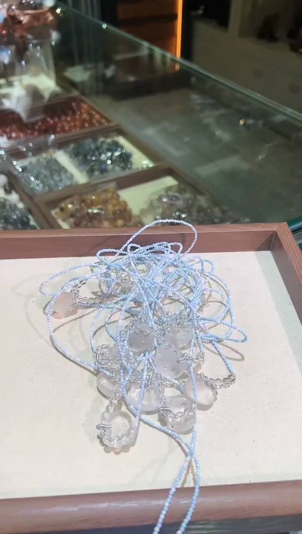 未镶嵌吊坠(赠链)水晶白水小猫吊坠（多样性发一）