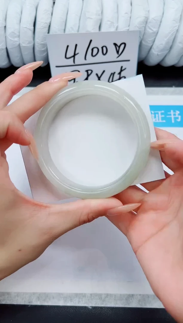 未镶嵌手镯石英质玉A129-60/61