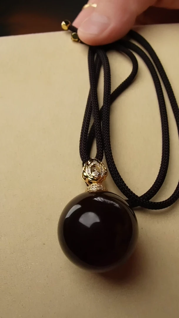 【闪购商品】琥珀颈饰未镶嵌32+紫蜜紫杉醇