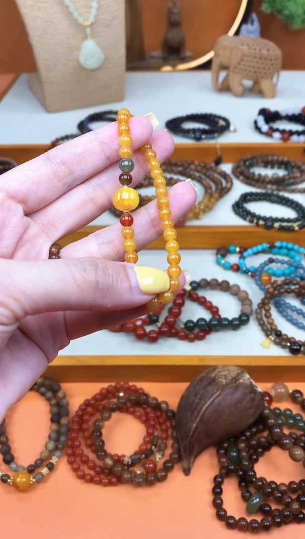 未镶嵌蜜蜡手链单圈蜜蜡和田南红手串