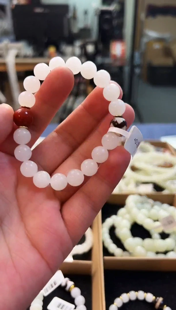 未镶嵌手串和田玉10+