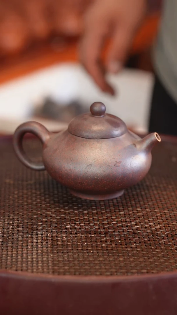 茶壶紫砂原矿手工制作