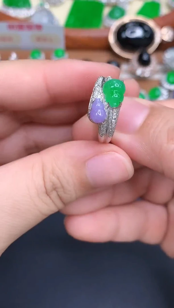 18K金镶嵌戒指翡翠505-中国好珍宝