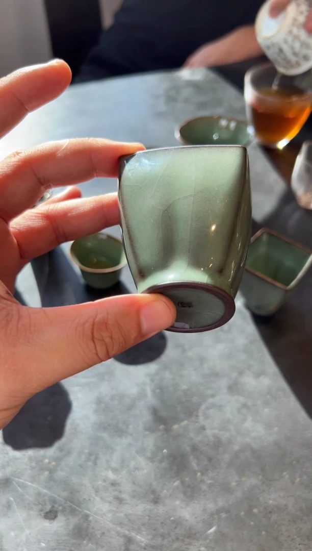 汤忠仁大号四方杯