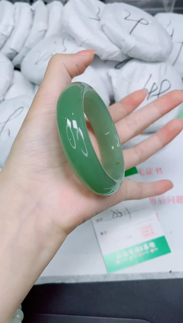 石英质玉手镯未镶嵌270-55