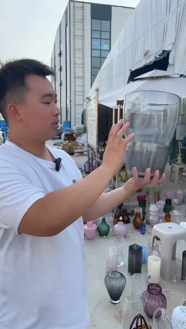 现代客厅摆件玻璃花瓶高级感