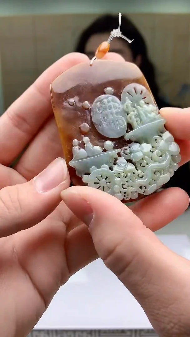 【闪购商品】定制翡翠未镶嵌4829bb-毛货挂件107