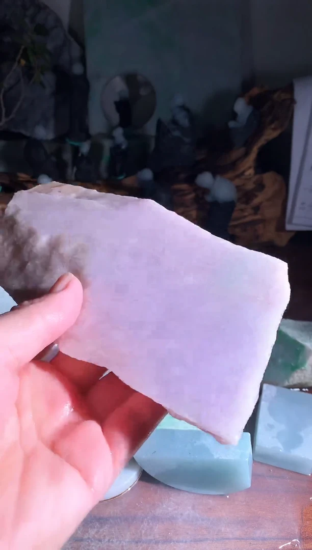 【闪购商品】翡翠吊坠(不含链)未镶嵌A10