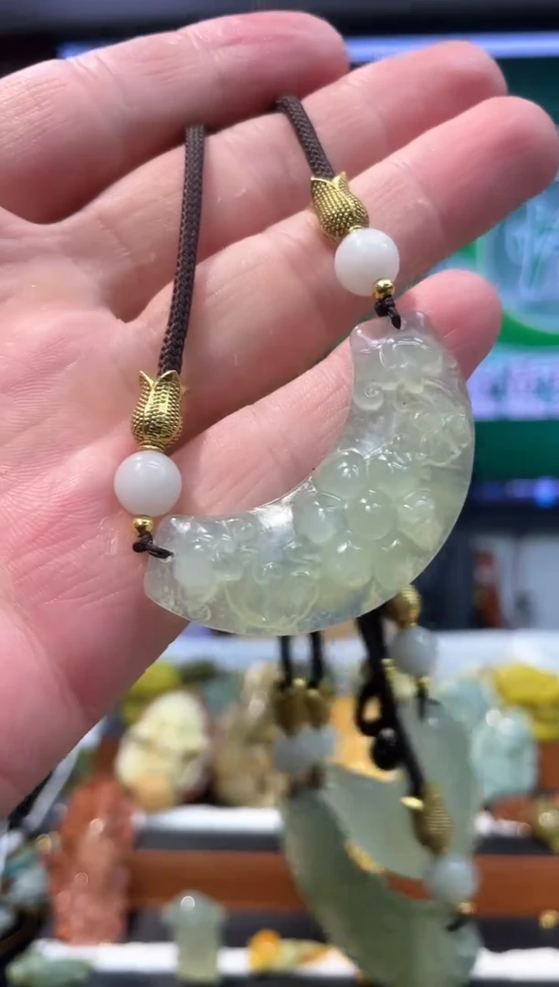 【闪购商品】岫玉吊坠未镶嵌·多样性发货*拍一发一