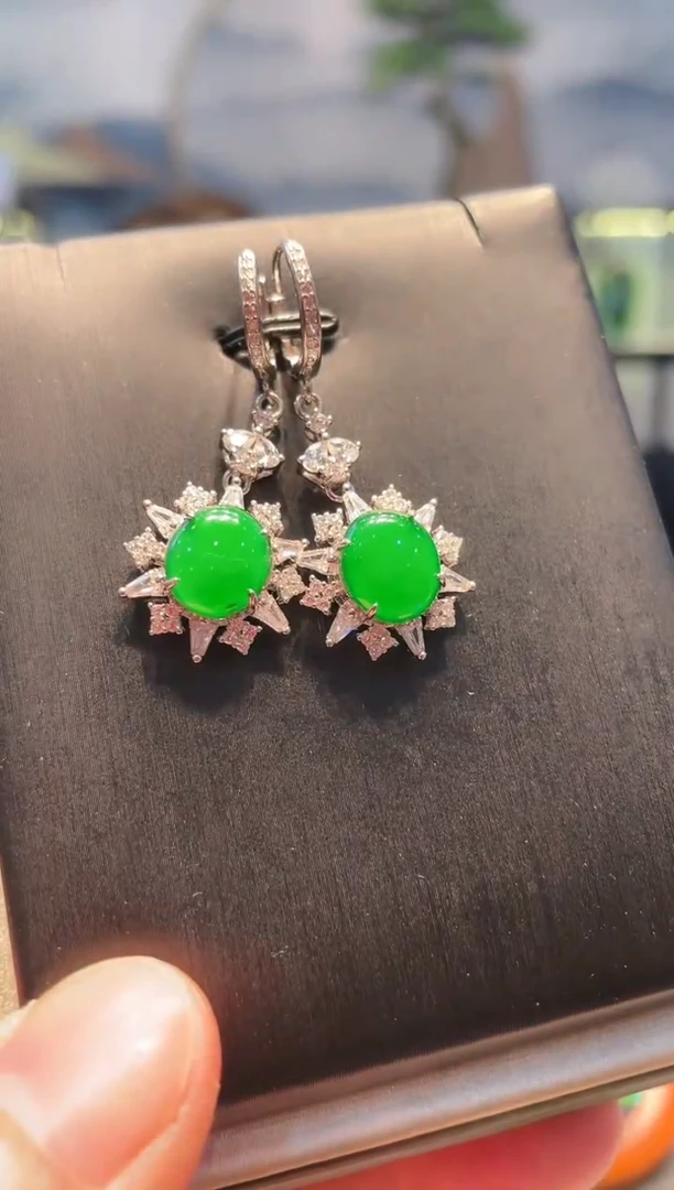 【闪购商品】翡翠颈饰银S925镶嵌A97耳包