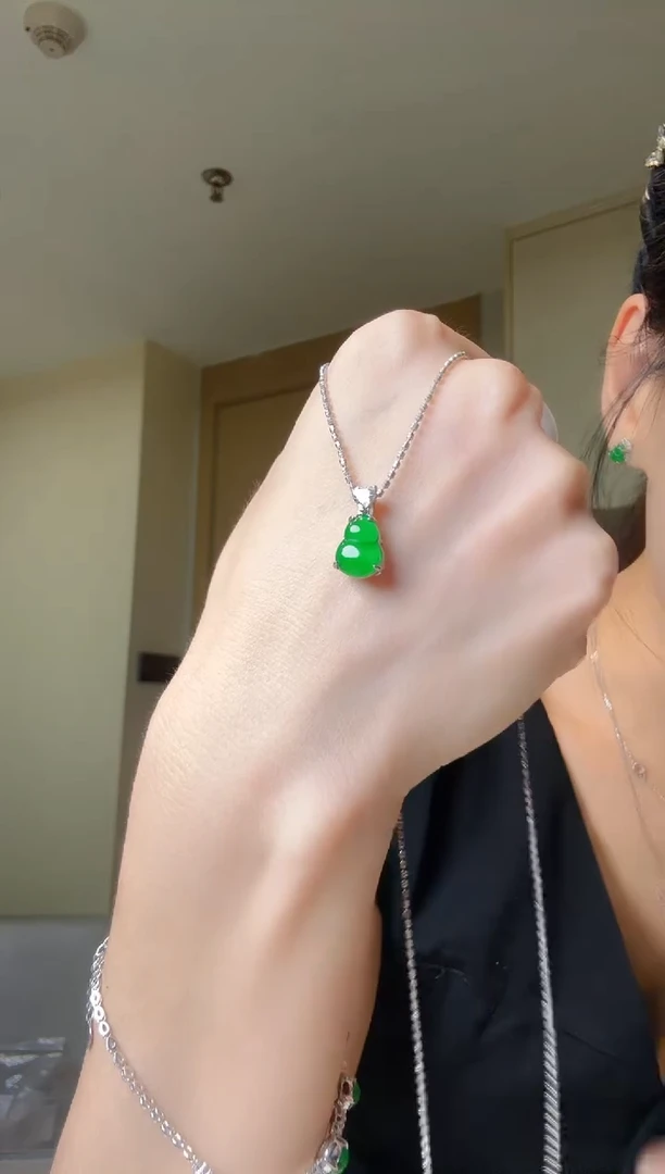 翡翠银S925镶嵌吊坠(不含链)天然翡翠吊坠