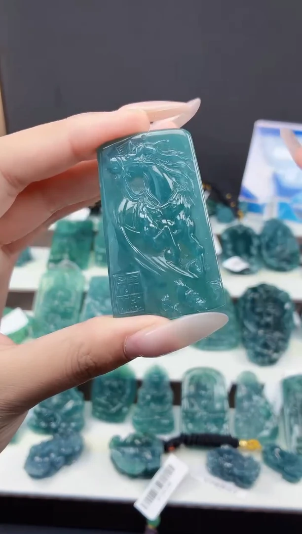 颈饰未镶嵌翡翠DLZ25111859