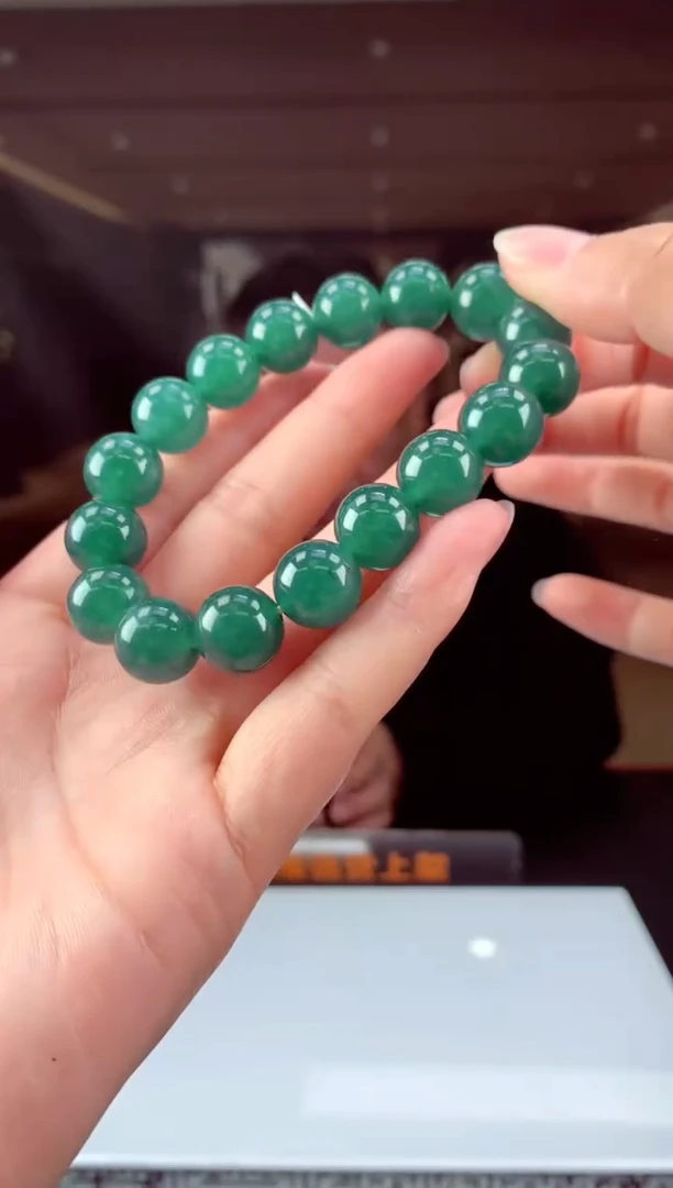 【闪购商品】定制翡翠未镶嵌天然A货翡翠（拍一发一）