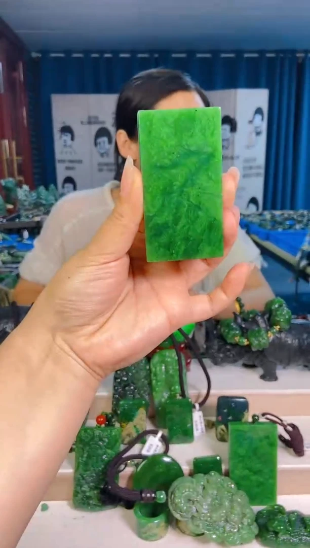 和田玉未镶嵌挂件1