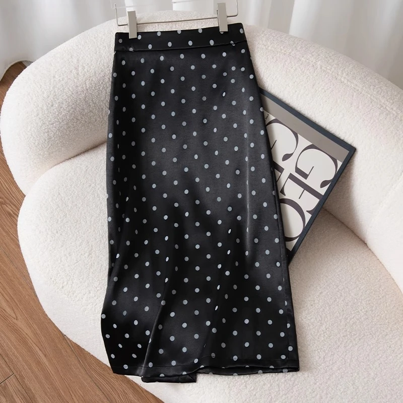 黑色波点薄款醋酸缎面半身裙女2025年夏季新款松紧高腰显瘦直筒裙
