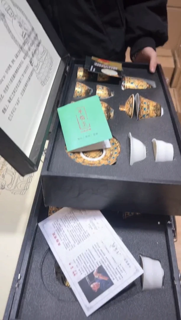 【闪购商品】瓷片礼盒瑕疵@@@@@@@@@@@@@@@@