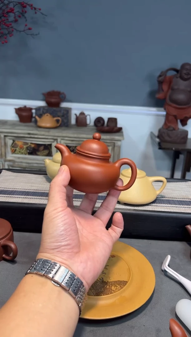 茶壶紫砂生砂朱泥小寿珍掇球（瑕疵）