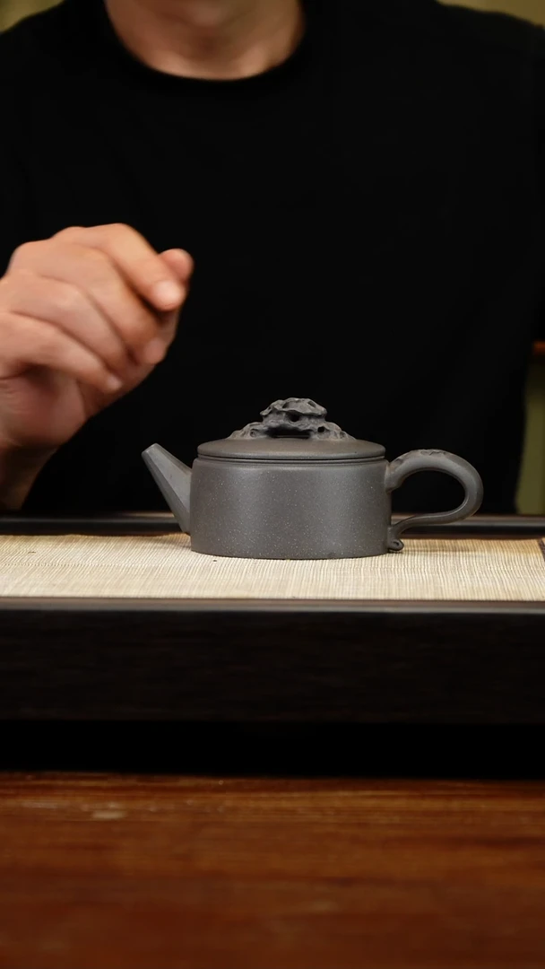 茶壶紫砂A****o天青天际（无监制章）