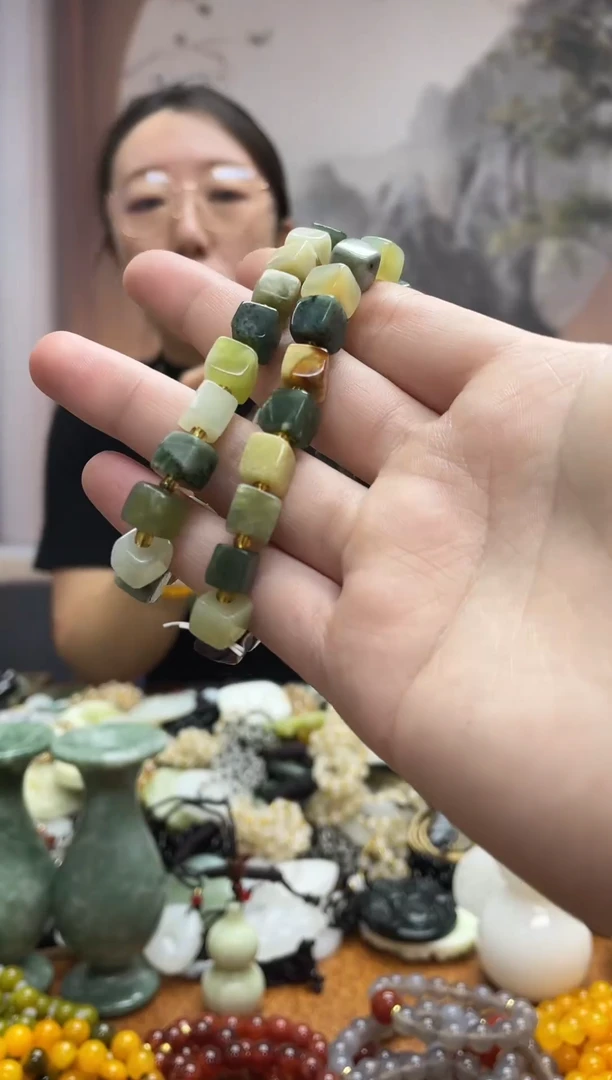 未镶嵌岫玉吊坠多样性发货拍一发一