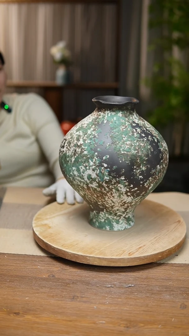 【闪购商品】陶瓷   花器涂鸦绿灯笼