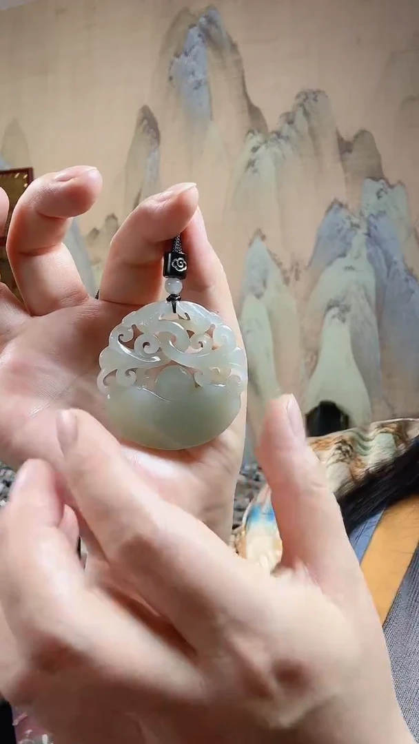 【闪购商品】和田玉颈饰未镶嵌.