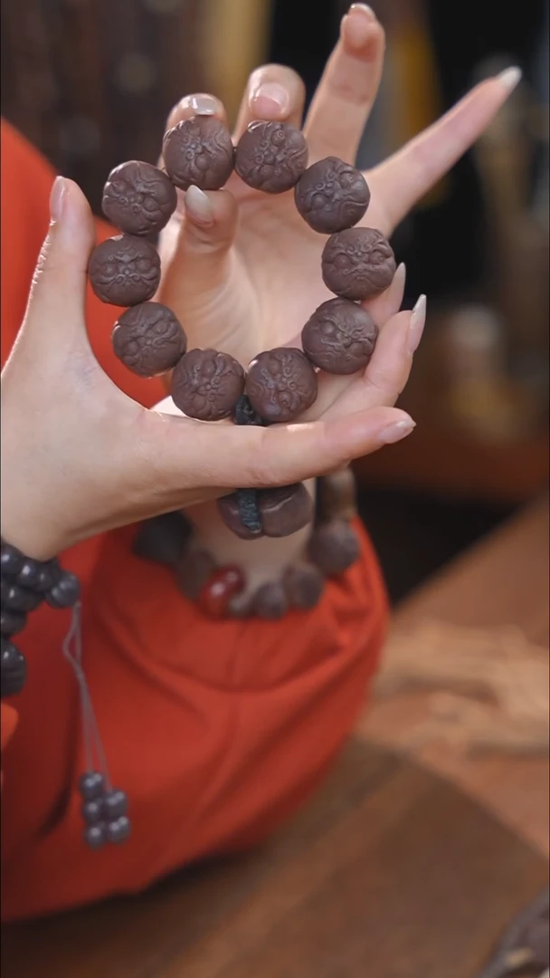 泥塑新念慈2.1左右麒麟珠单圈手串款式