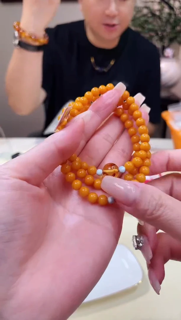 手链蜜蜡未镶嵌@@ZY20823022