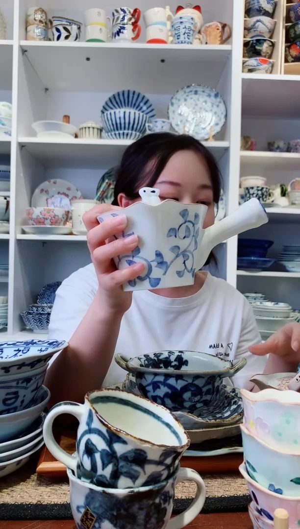 陶瓷兔子唐草急须壶