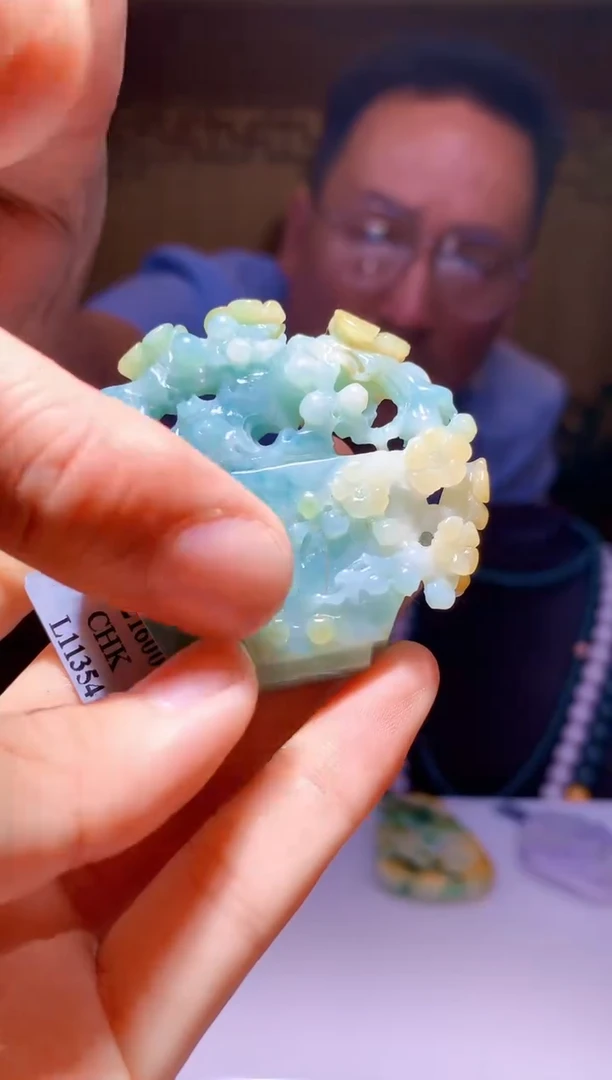 定制翡翠未镶嵌1004hm-毛货挂件(赠珠链）