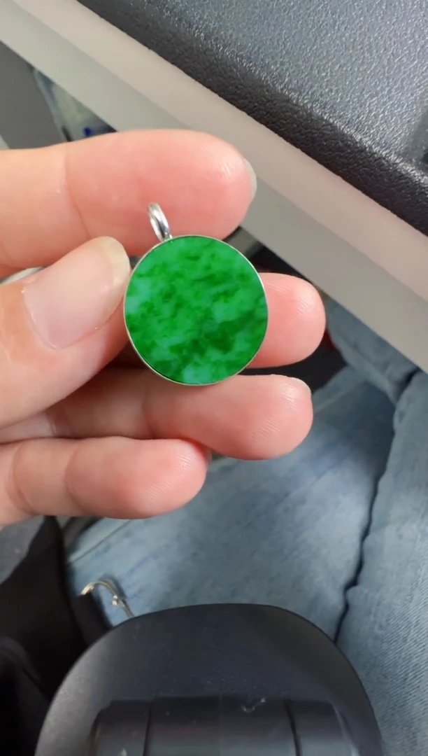 吊坠(不含链)18K金镶嵌翡翠2880