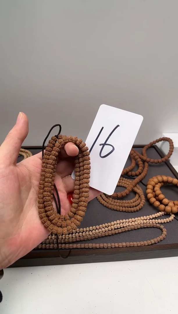 【闪购商品】金刚菩提手串16藏切树王长串