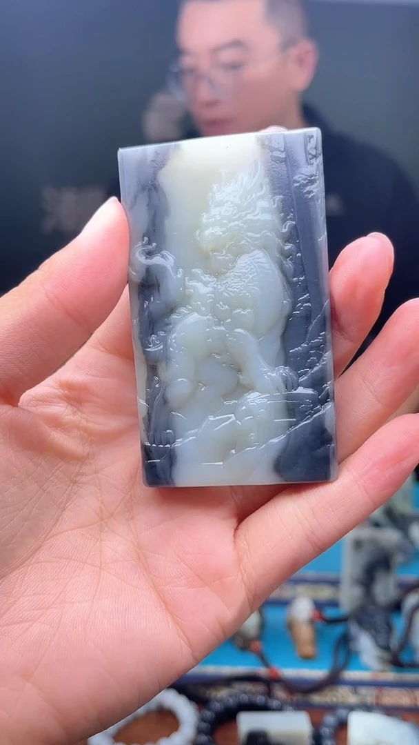 未镶嵌和田玉挂件1