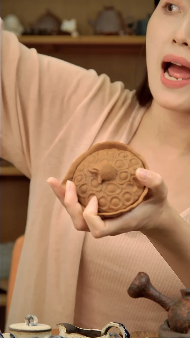 言野手作 莲蓬壶